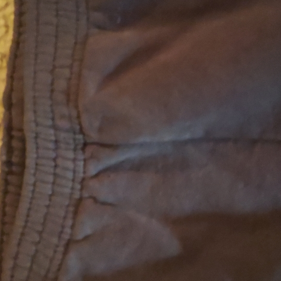 Sweatpants - Picture 2 of 4